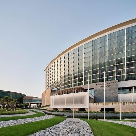 Grand Hyatt Kuwait Hotel Kuwait City Exterior foto Myeong-dong Campus