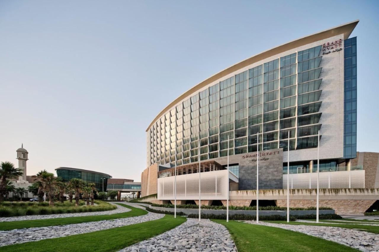 Grand Hyatt Kuwait Hotel Kuwait City Exterior foto Myeong-dong Campus
