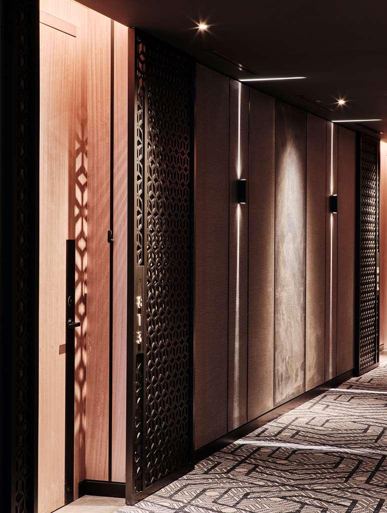 Grand Hyatt Kuwait Hotel Kuwait City Quarto foto Doors of the hotel